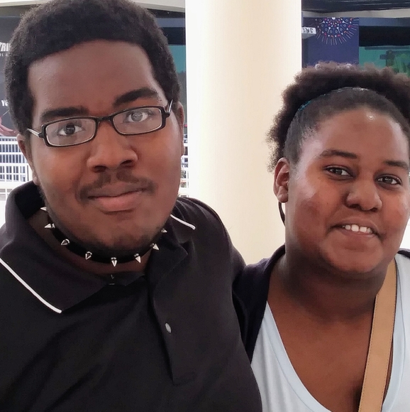 Meet your Posher, Alexandra - Picture 7 of 12